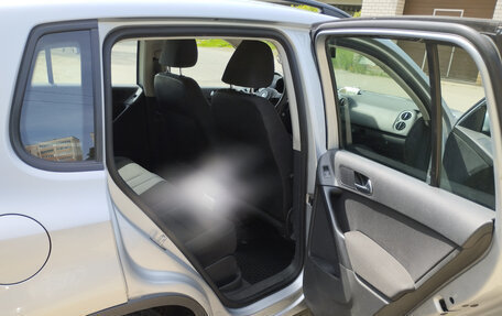 Volkswagen Tiguan I, 2011 год, 1 050 000 рублей, 11 фотография
