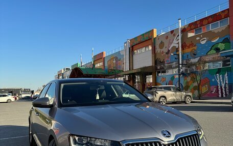 Skoda Superb III рестайлинг, 2021 год, 2 400 000 рублей, 6 фотография