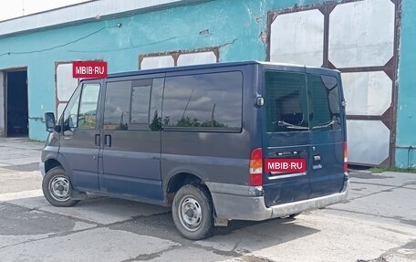 Ford Tourneo Connect I, 2005 год, 700 000 рублей, 4 фотография