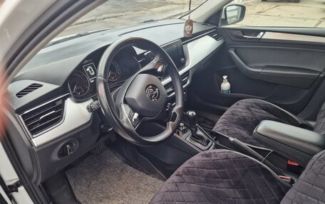 Skoda Rapid II, 2021 год, 1 800 000 рублей, 6 фотография