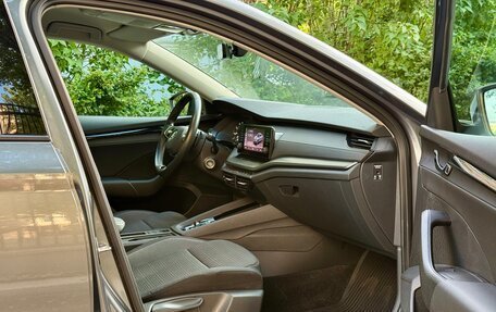 Skoda Octavia IV, 2021 год, 2 300 000 рублей, 18 фотография