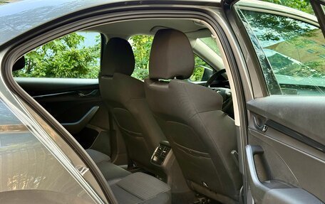 Skoda Octavia IV, 2021 год, 2 300 000 рублей, 20 фотография
