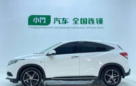 Honda Vezel, 2021 год, 1 370 000 рублей, 5 фотография