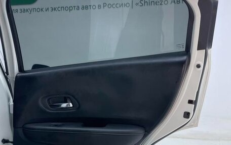 Honda Vezel, 2021 год, 1 370 000 рублей, 16 фотография