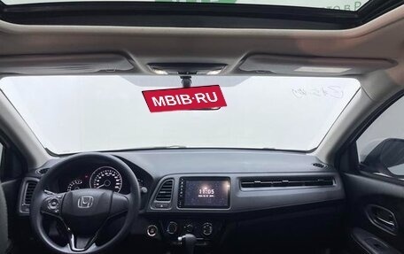 Honda Vezel, 2021 год, 1 370 000 рублей, 9 фотография