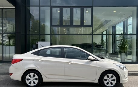 Hyundai Solaris II рестайлинг, 2015 год, 1 320 000 рублей, 4 фотография