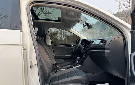 Volkswagen T-Roc I, 2022 год, 1 520 000 рублей, 18 фотография