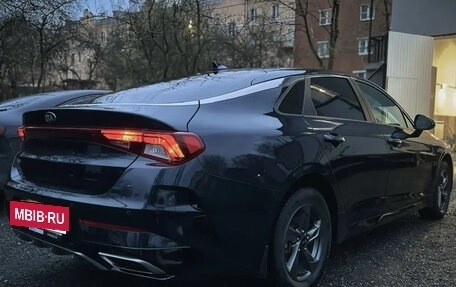 KIA K5, 2021 год, 2 300 000 рублей, 7 фотография