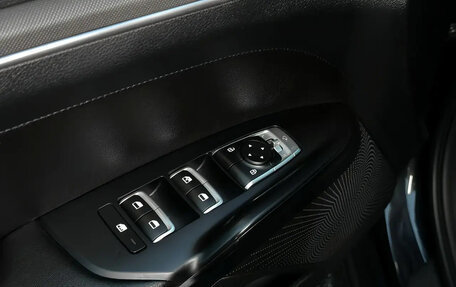 KIA K5, 2021 год, 2 300 000 рублей, 21 фотография