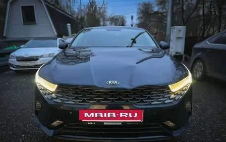 KIA K5, 2021 год, 2 300 000 рублей, 15 фотография