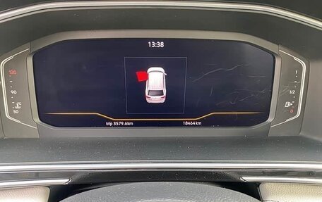 Volkswagen Tiguan II, 2023 год, 2 450 000 рублей, 13 фотография