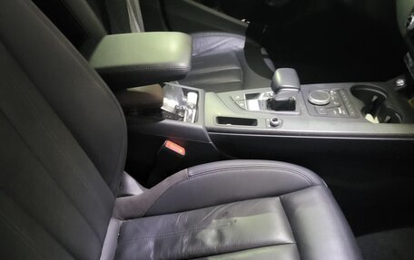 Audi A4, 2017 год, 1 720 000 рублей, 13 фотография