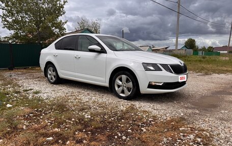 Skoda Octavia, 2017 год, 1 620 000 рублей, 4 фотография