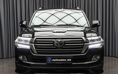 Toyota Land Cruiser 200, 2016 год, 5 549 000 рублей, 2 фотография
