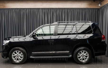 Toyota Land Cruiser 200, 2016 год, 5 549 000 рублей, 6 фотография