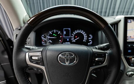 Toyota Land Cruiser 200, 2016 год, 5 549 000 рублей, 12 фотография