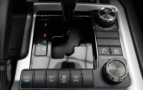 Toyota Land Cruiser 200, 2016 год, 5 549 000 рублей, 20 фотография