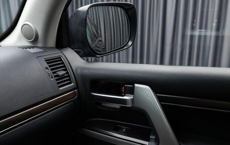 Toyota Land Cruiser 200, 2016 год, 5 549 000 рублей, 27 фотография