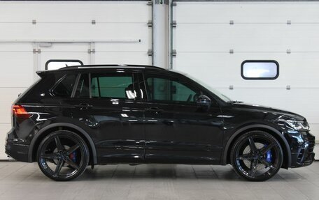 Volkswagen Tiguan II, 2021 год, 5 700 000 рублей, 4 фотография