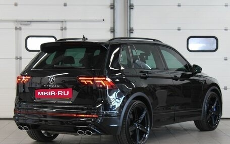 Volkswagen Tiguan II, 2021 год, 5 700 000 рублей, 5 фотография