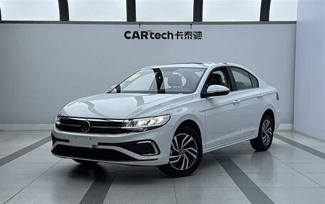 Volkswagen Bora, 2022 год, 1 330 000 рублей, 1 фотография