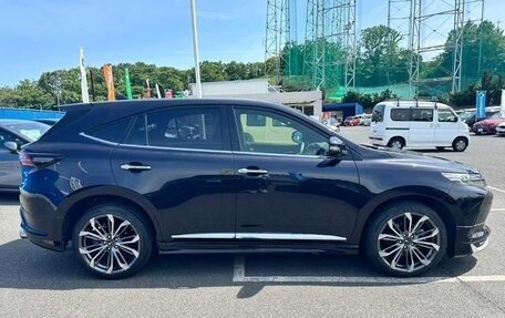 Toyota Harrier, 2017 год, 2 170 000 рублей, 5 фотография