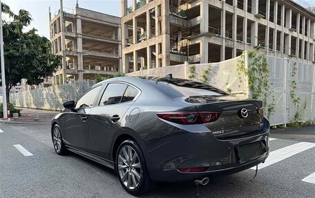 Mazda 3, 2023 год, 1 450 000 рублей, 2 фотография