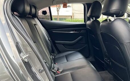 Mazda 3, 2023 год, 1 450 000 рублей, 14 фотография