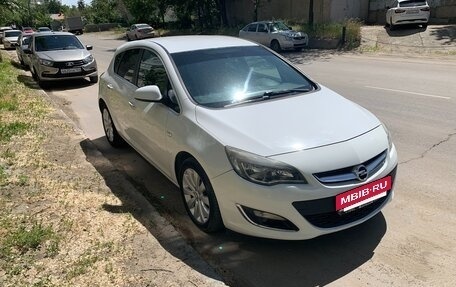 Opel Astra J, 2012 год, 650 000 рублей, 4 фотография