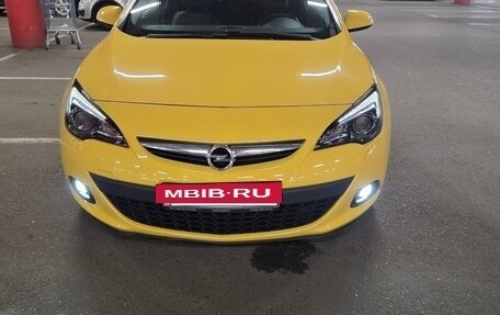 Opel Astra J, 2013 год, 1 400 000 рублей, 3 фотография