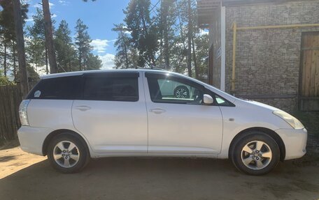 Toyota Wish II, 2004 год, 720 000 рублей, 1 фотография