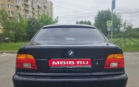 BMW 5 серия, 2000 год, 690 000 рублей, 8 фотография