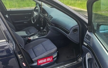 BMW 5 серия, 2000 год, 690 000 рублей, 10 фотография