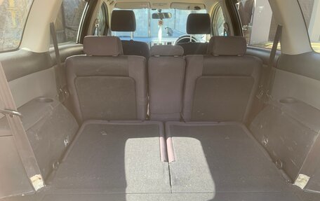 Toyota Wish II, 2004 год, 720 000 рублей, 8 фотография