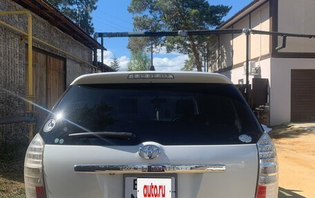 Toyota Wish II, 2004 год, 720 000 рублей, 4 фотография
