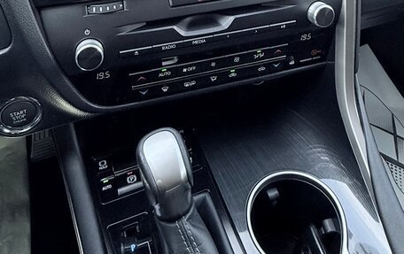 Lexus RX IV рестайлинг, 2016 год, 4 250 000 рублей, 12 фотография