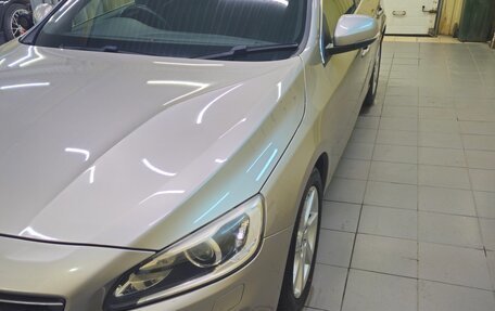 Volvo V60 I, 2013 год, 1 275 000 рублей, 3 фотография