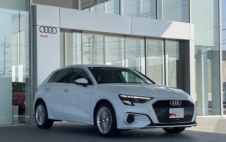 Audi A3, 2022 год, 1 230 000 рублей, 3 фотография