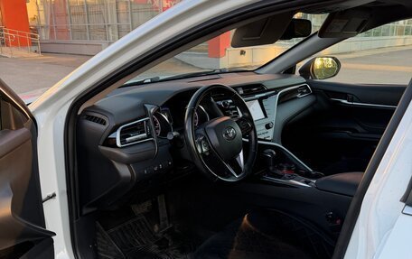 Toyota Camry, 2020 год, 2 780 500 рублей, 10 фотография