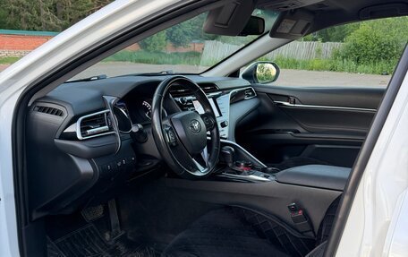 Toyota Camry, 2020 год, 2 780 500 рублей, 11 фотография