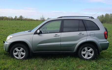 Toyota RAV4, 2003 год, 600 000 рублей, 8 фотография