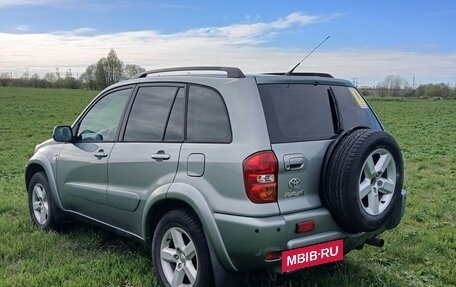 Toyota RAV4, 2003 год, 600 000 рублей, 7 фотография