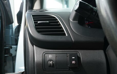 Hyundai Solaris II рестайлинг, 2011 год, 548 222 рублей, 19 фотография