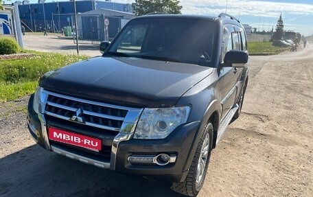 Mitsubishi Pajero IV, 2015 год, 2 150 000 рублей, 1 фотография