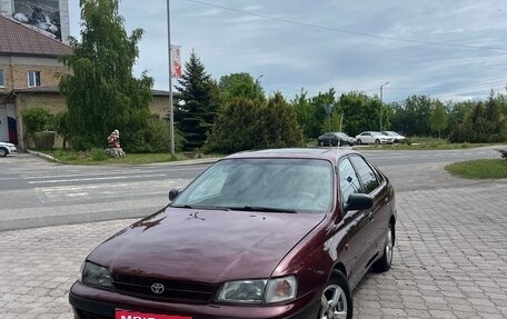 Toyota Carina E, 1994 год, 300 000 рублей, 1 фотография