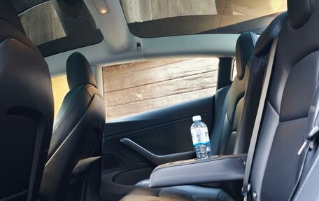 Tesla Model 3 I, 2018 год, 2 499 000 рублей, 23 фотография