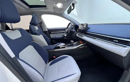 Geely Emgrand, 2022 год, 1 231 150 рублей, 20 фотография