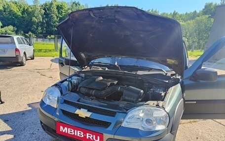 Chevrolet Niva I рестайлинг, 2015 год, 525 000 рублей, 5 фотография