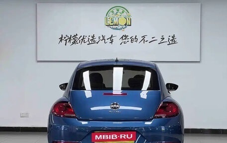 Volkswagen Beetle, 2018 год, 1 430 000 рублей, 5 фотография