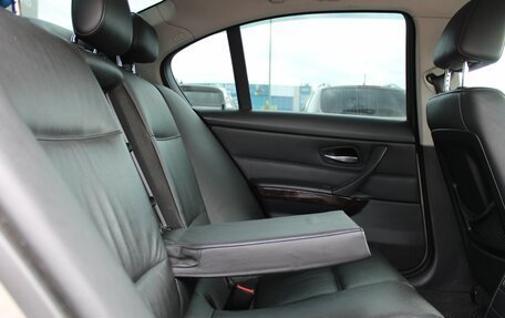 BMW 3 серия, 2007 год, 699 000 рублей, 29 фотография